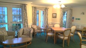RESIDENTS LOUNGE- click for photo gallery
